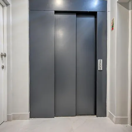 아파트 Beco Santa Emilia 4o, A In Madeira 푼샬
