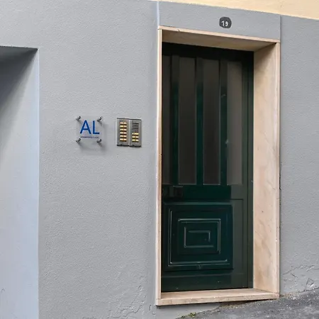 Beco Santa Emilia 4o, A In Madeira 아파트 푼샬