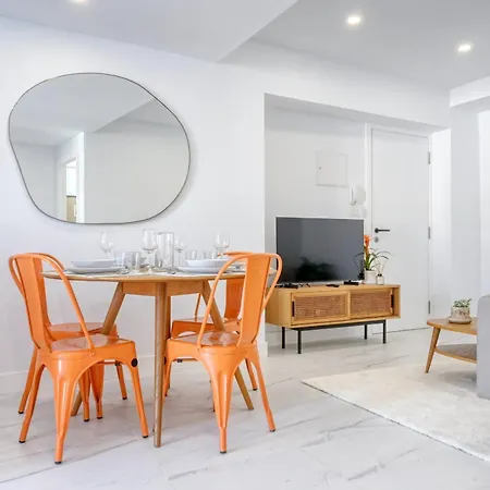 Beco Santa Emilia 4o, A In Madeira