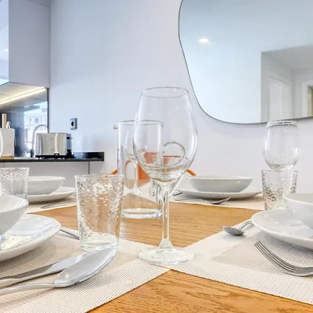 Beco Santa Emilia 4o, A In Madeira