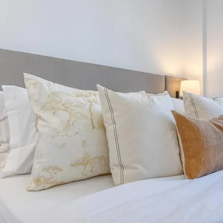 Beco Santa Emilia 4o, A In Madeira