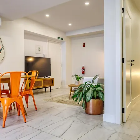 Beco Santa Emilia 4o, A In Madeira