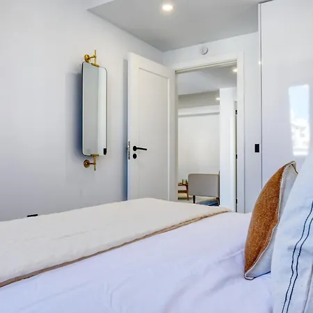 Beco Santa Emilia 4o, A In Madeira * Фуншал