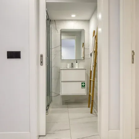 Beco Santa Emilia 4o, A In Madeira Апартаменты *