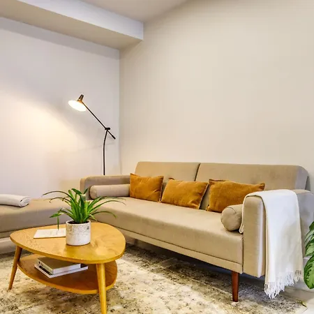 Beco Santa Emilia 4o, A In Madeira * Фуншал