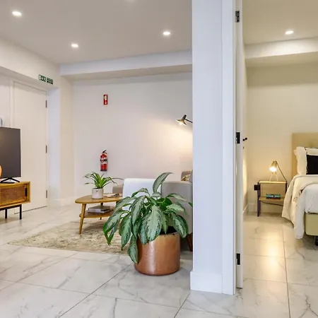 Beco Santa Emilia 4o, A In Madeira Фуншал